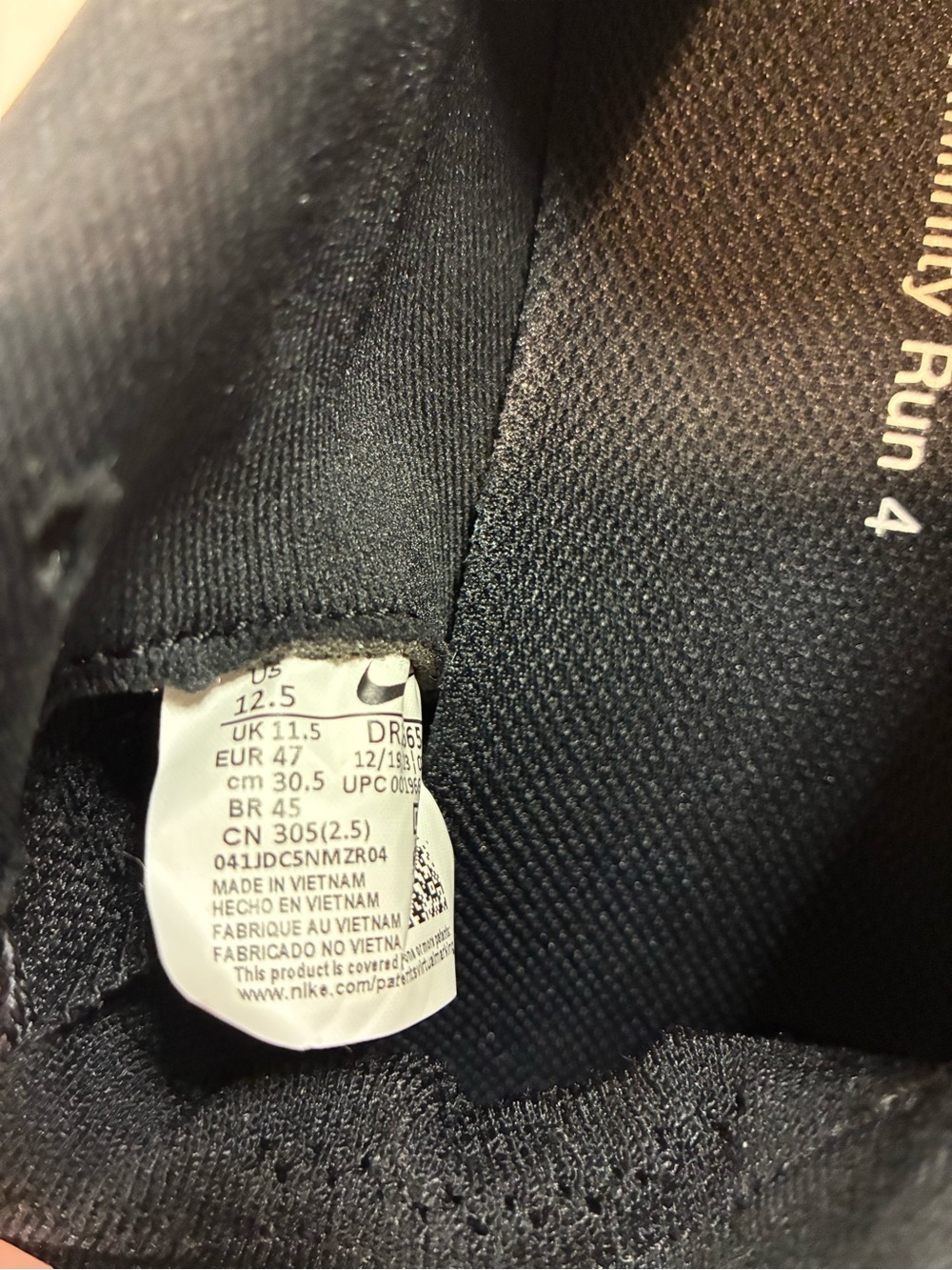 Nike Infinity Run 4 Men’s Black Athletic Sneakers - Picture 6 of 8